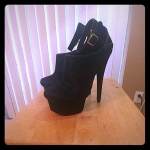 High heel shoes👠✨❤